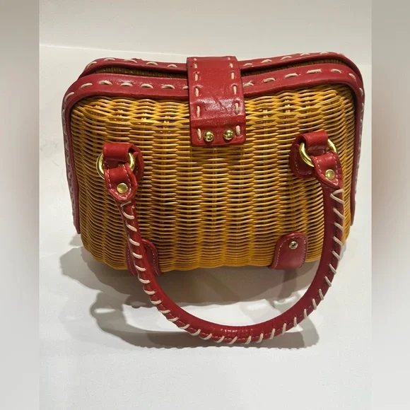 Red Leather Trimmed Woven Rattan Wicker Handbag Vintage chic elegant preppy bag - Picture 7 of 12